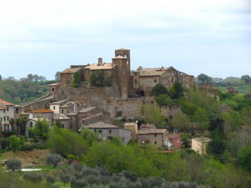 paese-casee-ex-convento-celleno-viterbo